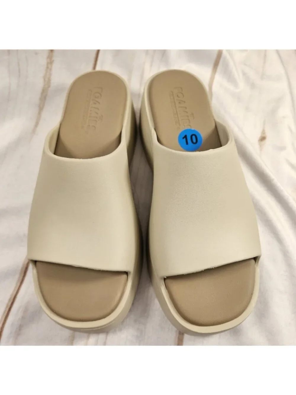 Womens Skechers Natural Rave Platform Slide Sandals Size 10 Beach Resort Summer